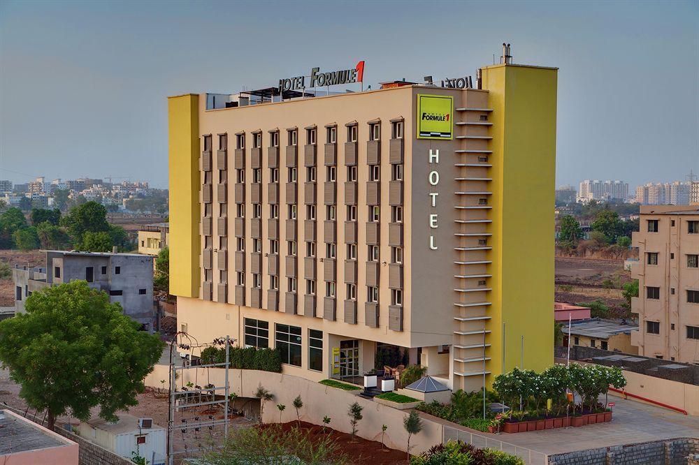Hotel Caspia Pro Грейтър Нойда Екстериор снимка